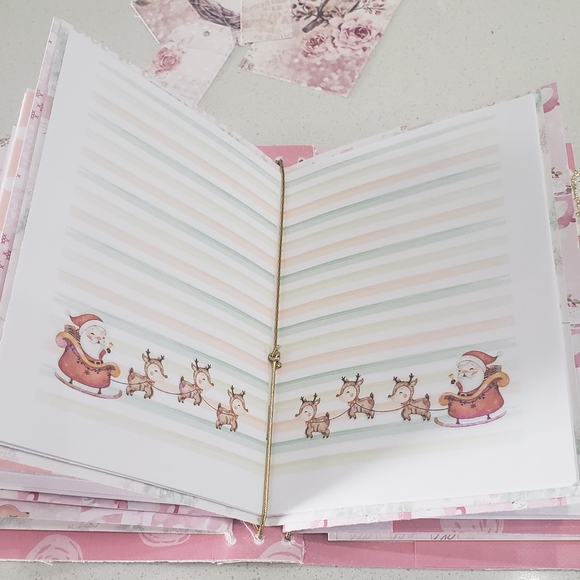 Faux leather Christmas Traveler's Notebook - Picture 9 of 15